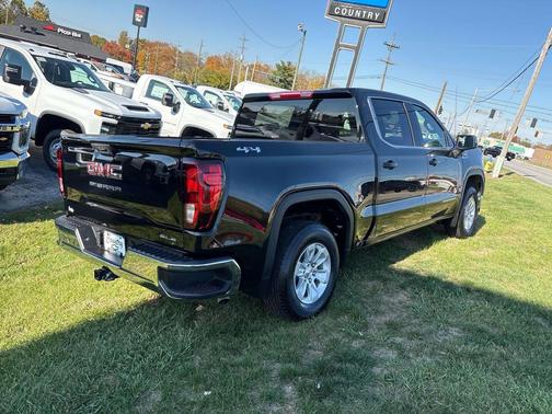 2025 GMC Sierra 1500 SLE