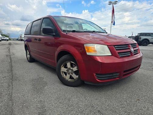 Inferno Red Crystal Pearlcoat 2008 Dodge Grand Caravan SE