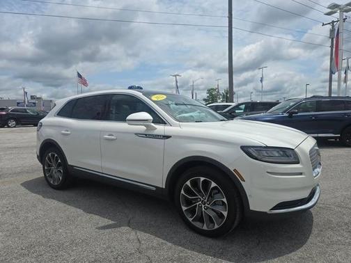 2022 Lincoln Nautilus Reserve