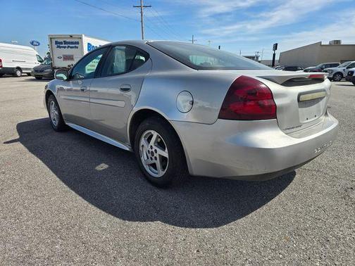 Cool Liquid Silver Metallic 2008 Pontiac Grand Prix Base
