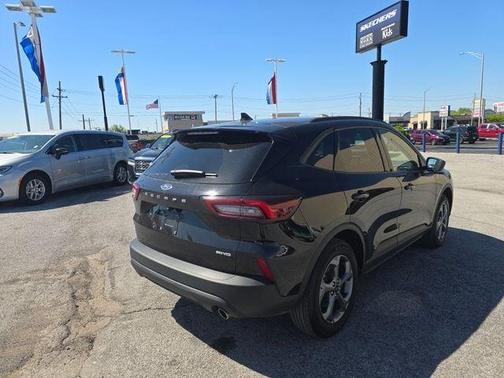 Black Metallic 2025 Ford Escape ST-Line