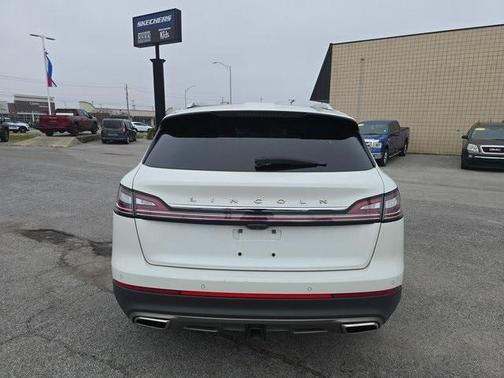 2022 Lincoln Nautilus Reserve