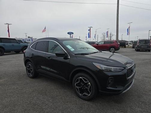 2026 Ford Escape Platinum