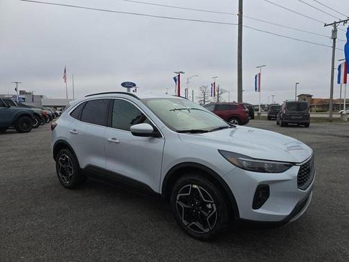 2026 Ford Escape Platinum