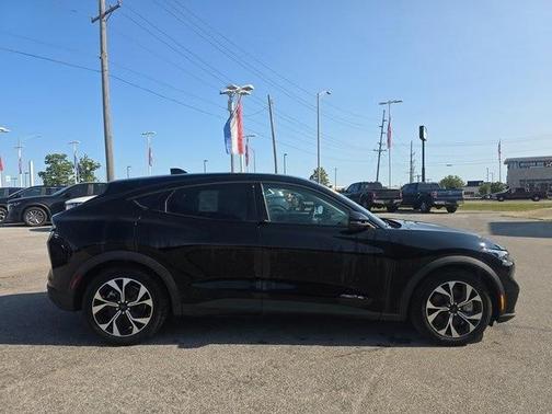 2024 Ford Mustang Mach-E Select