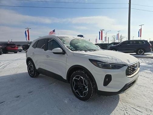 2026 Ford Escape Platinum