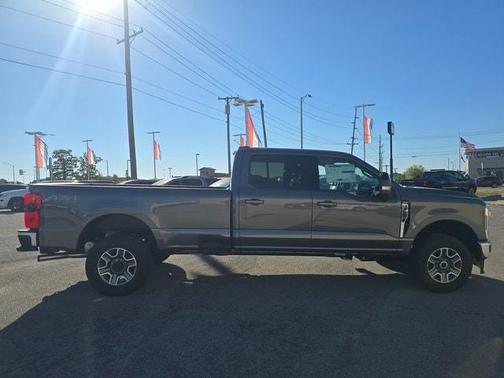 2026 Ford F-350 Lariat Super Duty