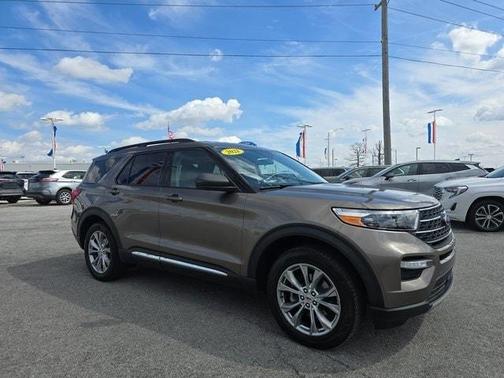 2021 Ford Explorer XLT