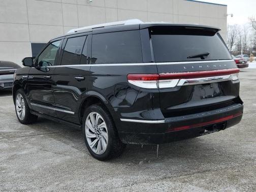 2024 Lincoln Navigator Reserve
