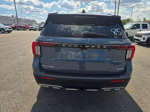 Vapor Blue Metallic 2026 Ford Explorer Active