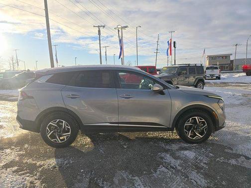 2024 Kia Sportage LX