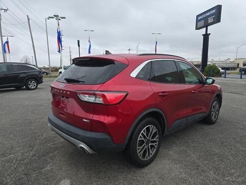 2020 Ford Escape SEL