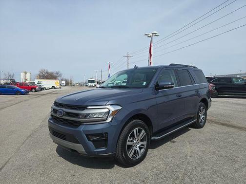 Blue Metallic 2023 Ford Expedition XLT