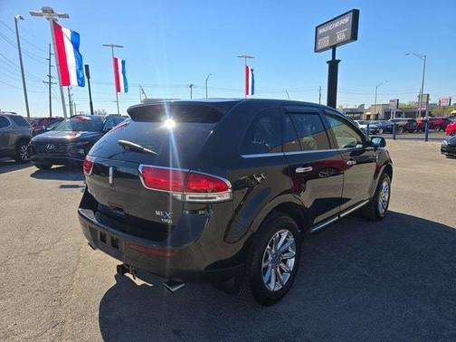 2015 Lincoln MKX Base