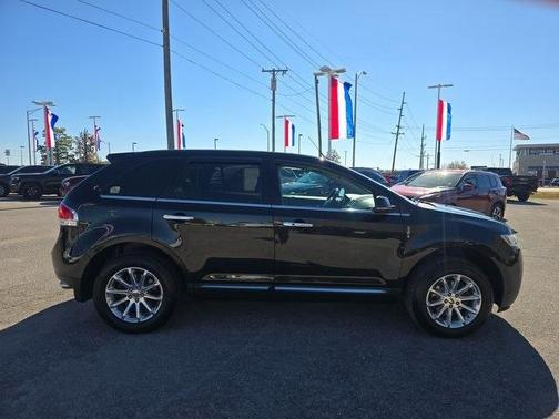 2015 Lincoln MKX Base
