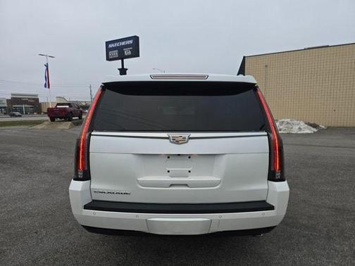 2016 Cadillac Escalade ESV Platinum