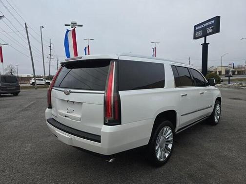 2016 Cadillac Escalade ESV Platinum