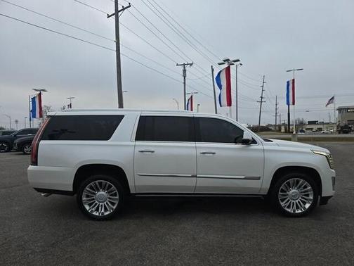 2016 Cadillac Escalade ESV Platinum