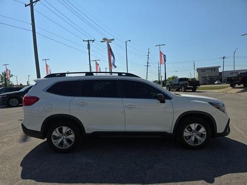 2023 Subaru Ascent Base 8-Passenger