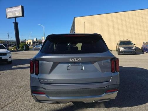 2024 Kia Sorento S