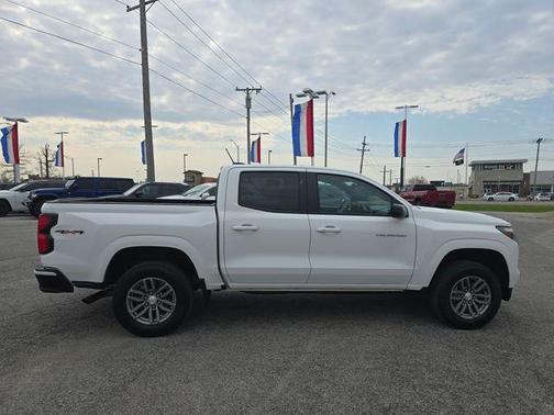 2024 Chevrolet Colorado LT
