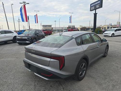 Steel Gray 2025 Kia K4 LXS
