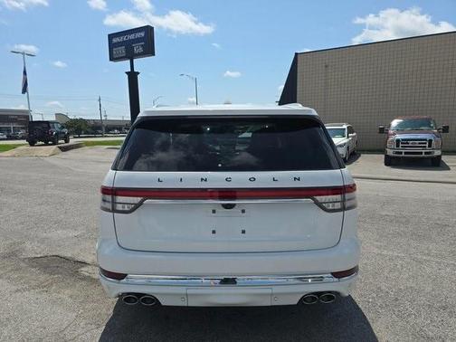 2023 Lincoln Aviator Black Label AWD