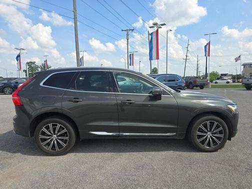 2021 Volvo XC60 T6 Inscription