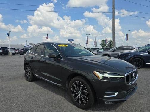 2021 Volvo XC60 T6 Inscription