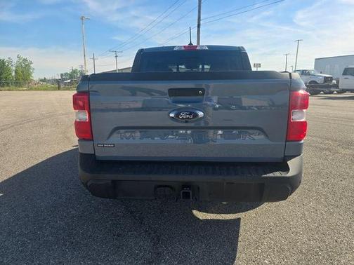 Azure Gray Metallic 2024 Ford Maverick Lariat