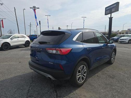 Blue Metallic 2022 Ford Escape SEL