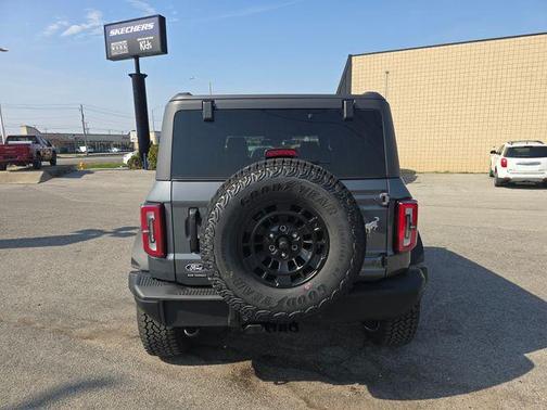 Gray 2026 Ford Bronco Badlands