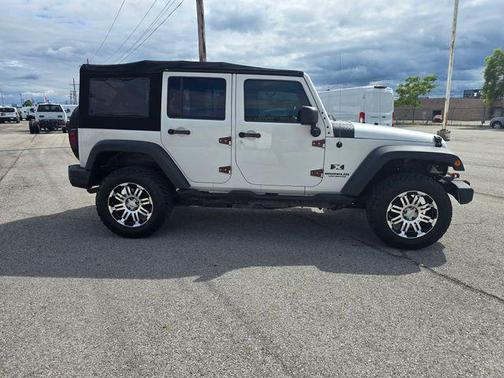 Stone White Clearcoat 2008 Jeep Wrangler Unlimited X