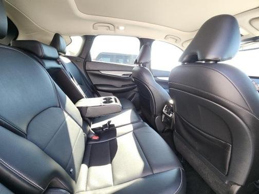 2022 INFINITI QX50 ESSENTIAL