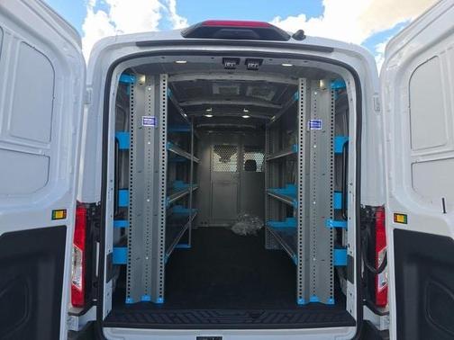 2025 Ford Transit-250 148 WB Medium Roof Cargo