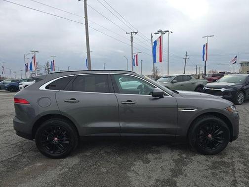 2019 Jaguar F-PACE 25t Prestige