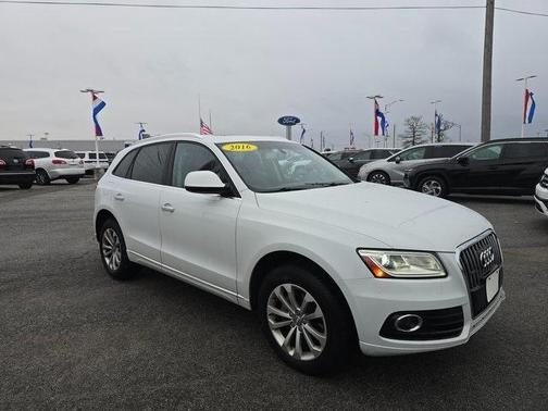 2016 Audi Q5 2.0T Premium