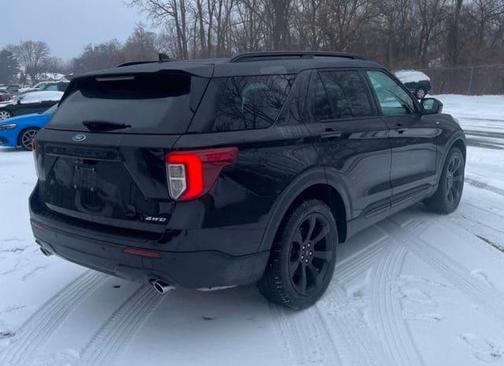 2023 Ford Explorer ST-Line