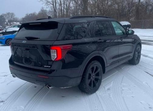 2023 Ford Explorer ST-Line
