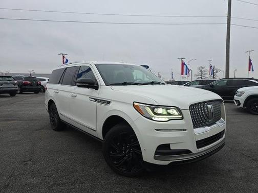 2023 Lincoln Navigator Reserve