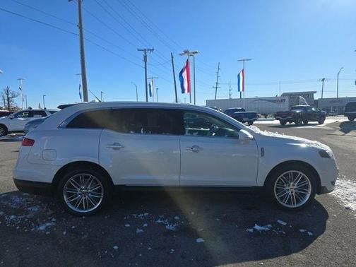 2014 Lincoln MKT EcoBoost