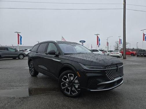 2025 Lincoln Nautilus Reserve