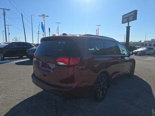 2018 Chrysler Pacifica Limited