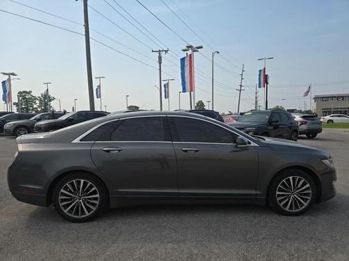 2019 Lincoln MKZ Standard