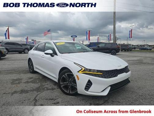 Glacial White Pearl 2022 Kia K5 LXS