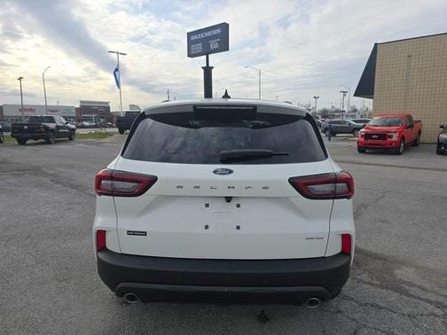 2025 Ford Escape ST-Line Select