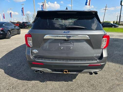 Gray Metallic 2022 Ford Explorer King Ranch