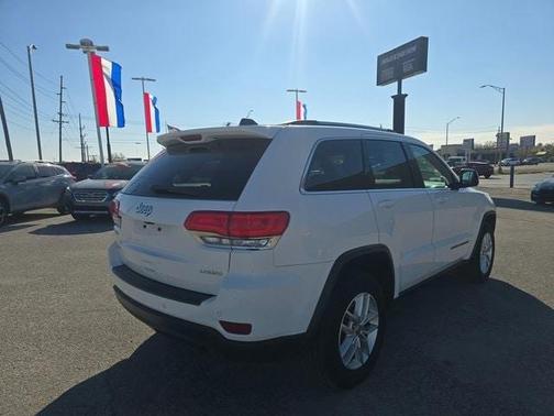 2018 Jeep Grand Cherokee Laredo
