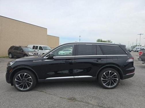 2023 Lincoln Aviator Reserve AWD