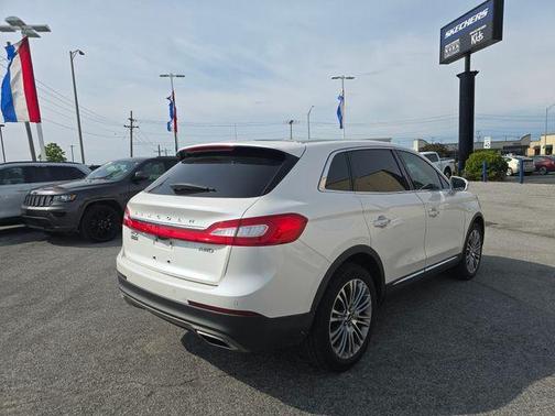 White Platinum Clearcoat Metallic 2018 Lincoln MKX Reserve